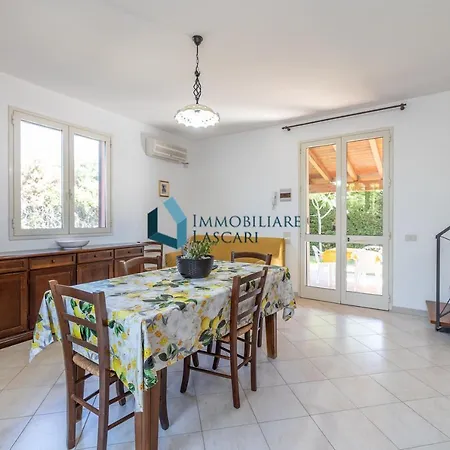 Villa Siragusa Con Piscina Condominiale