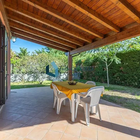 Villa Siragusa Con Piscina Condominiale